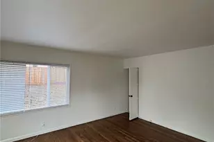 840 NW 54th St, Seattle, WA 98107 - Photo 3