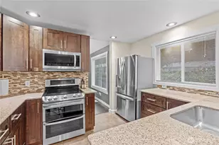 26766 231st Pl SE, Maple Valley, WA 98038 - Photo 9