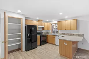 107 Mission Rd, Kelso, WA 98626 - Photo 9