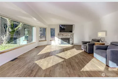 1121 Shelton Avenue SE, Renton, WA 98058 - Photo 5