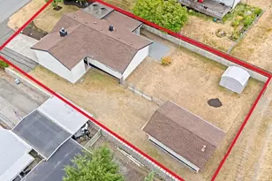 15633 47th Ave S, Tukwila, WA 98188 - Photo 23