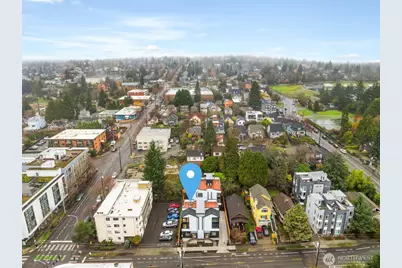 1012 A NE 70th Street, Seattle, WA 98115 - Photo 33