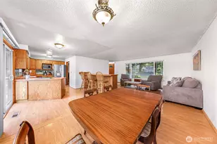 1684 Brookwood Dr, Ferndale, WA 98248 - Photo 7