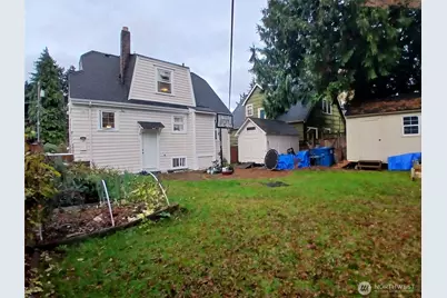6007 25th Avenue NE #A, Seattle, WA 98115 - Photo 9