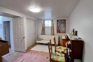 6007 25th Ave NE, Seattle, WA 98115 - Photo 7