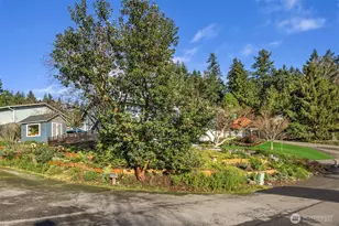 26468 Kingsview Loop NE, Kingston, WA 98346 - Photo 27