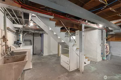 619 NW 89th Street, Seattle, WA 98117 - Photo 19