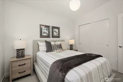 4224 Meridian Avenue N, Seattle, WA 98103 - Photo 15