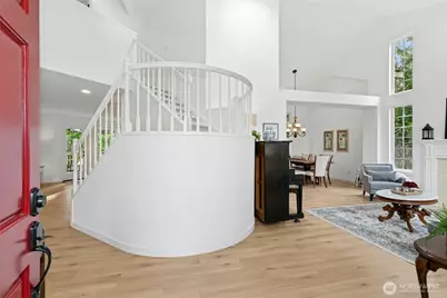 2409 237th Court NE, Sammamish, WA 98074 - Photo 3