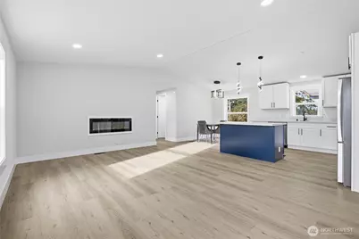 3234 Whitney Dr, Oak Harbor, WA 98277 - Photo 3