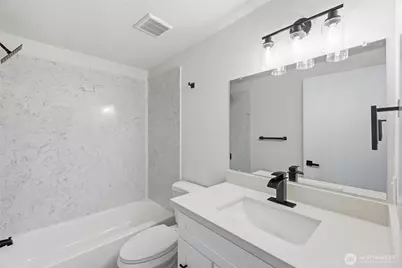 3234 Whitney Dr, Oak Harbor, WA 98277 - Photo 11