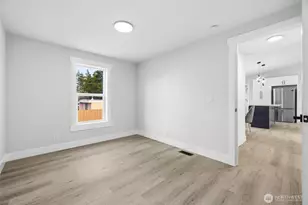 3234 Whitney Dr, Oak Harbor, WA 98277 - Photo 13