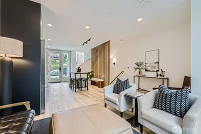 511 Howe Street #A, Seattle, WA 98109 - Photo 5