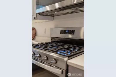 18428 66th Avenue W, Lynnwood, WA 98037 - Photo 9