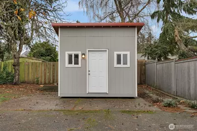 18428 66th Avenue W, Lynnwood, WA 98037 - Photo 33