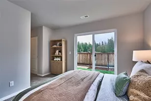 18529 SE 271st Ct, Covington, WA 98042 - Photo 3