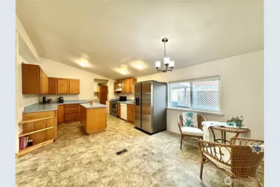 1111 Archwood Drive SW #306, Olympia, WA 98502 - Photo 9