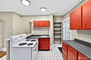 132 30th Ave, Seattle, WA 98122 - Photo 3