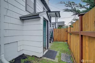 4415 SW Juneau St, Seattle, WA 98136 - Photo 35