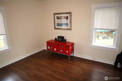 5229 S Thompson Avenue, Tacoma, WA 98408 - Photo 15