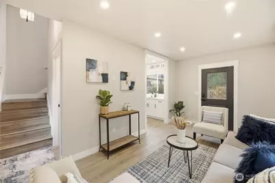 9223 38th Avenue S #B, Seattle, WA 98118 - Photo 5