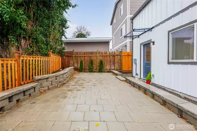 9223 38th Avenue S #B, Seattle, WA 98118 - Photo 31