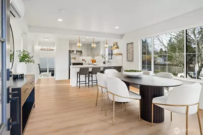 9003 30th Avenue SW, Seattle, WA 98126 - Photo 5