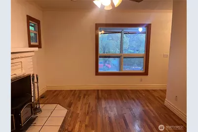 1612 N 50th Street, Seattle, WA 98103 - Photo 11