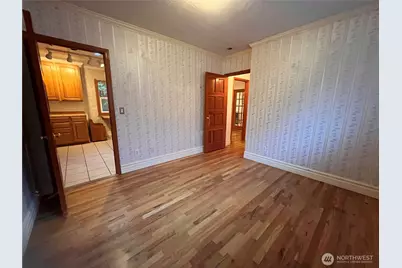 1612 N 50th Street, Seattle, WA 98103 - Photo 7