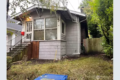 1612 N 50th Street, Seattle, WA 98103 - Photo 1