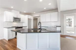 861 N Newport Loop, East Wenatchee, WA 98802 - Photo 13