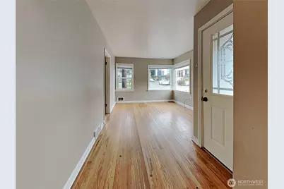 4700 SW Othello Street, Seattle, WA 98116 - Photo 9