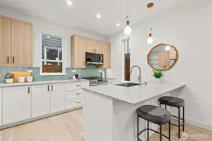 3542 S Dawson St, Seattle, WA 98118 - Photo 7