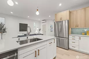 3542 S Dawson St, Seattle, WA 98118 - Photo 7