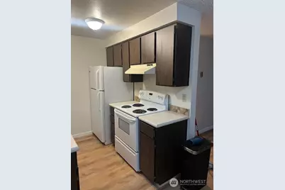 1101 SW Harrier Circle #202, Oak Harbor, WA 98277 - Photo 3