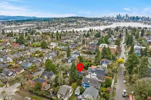 4224 Meridian Ave N, Seattle, WA 98103 - Photo 19