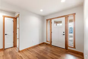 811 N Newport Loop, East Wenatchee, WA 98802 - Photo 5