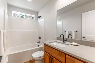 811 N Newport Loop, East Wenatchee, WA 98802 - Photo 33