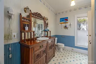 602 N Main St, Coupeville, WA 98239 - Photo 11