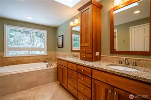 26047 SE 26th Ct, Sammamish, WA 98075 - Photo 13
