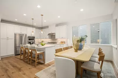 10814 (Hs 65) 120th Lane NE #E, Kirkland, WA 98033 - Photo 11