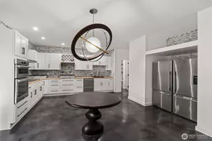 15115 Labrador Ln SW, Rochester, WA 98579 - Photo 9