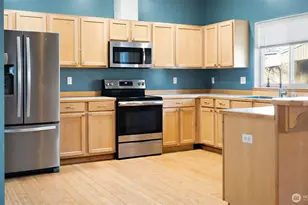 6726 NE Columbia St, Suquamish, WA 98392 - Photo 9