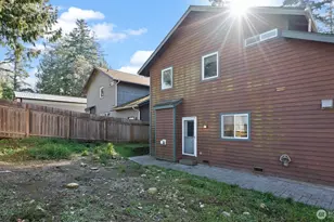 6726 NE Columbia St, Suquamish, WA 98392 - Photo 27