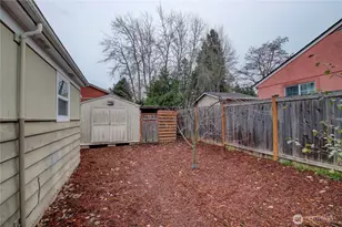 2024 E Fir St, Mount Vernon, WA 98273 - Photo 35