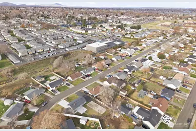 905 S Ione Street, Kennewick, WA 99336 - Photo 33