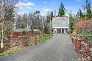 902 Madrona Beach Rd, Camano Island, WA 98282 - Photo 35