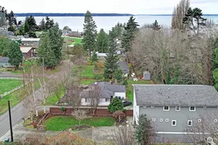 902 Madrona Beach Rd, Camano Island, WA 98282 - Photo 29