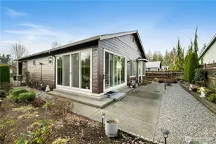 18727 145th St E, Bonney Lake, WA 98391 - Photo 23