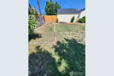 1229 C Street SW, Ephrata, WA 98823 - Photo 29